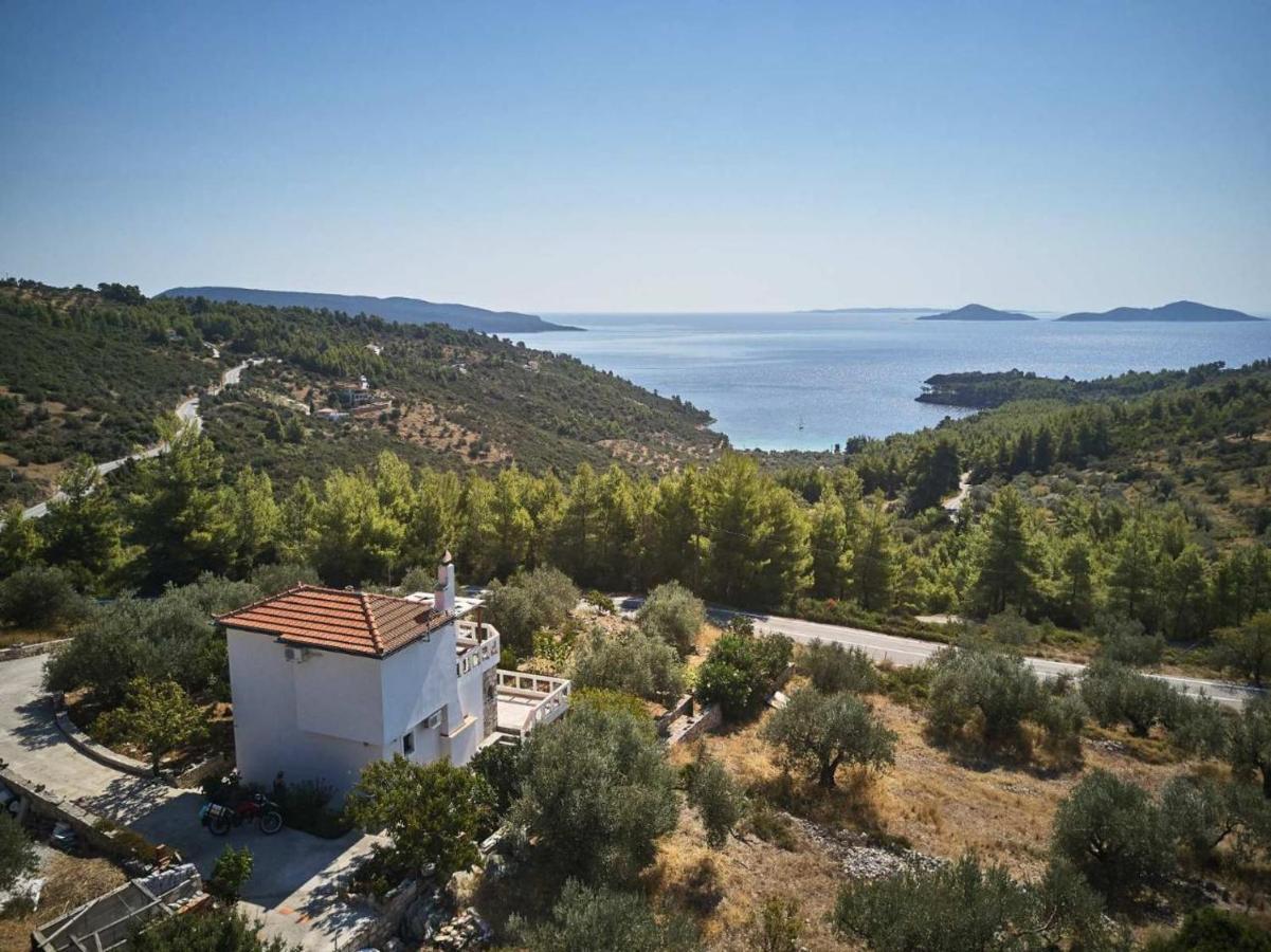 Aelia * Alonnisos Town
